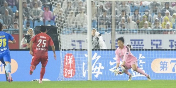 IM电竞登录入口-“吊州”不再常威出世，3:0暴击去年“状元狼”，苏超的开局太精彩|常州队|南通队|江苏足球联赛|常州|南通_新浪体育_新浪新闻