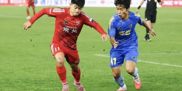 IM电竞登录入口-“吊州”不再常威出世，3:0暴击去年“状元狼”，苏超的开局太精彩|常州队|南通队|江苏足球联赛|常州|南通_新浪体育_新浪新闻
