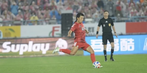 IM电竞登录入口-“吊州”不再常威出世，3:0暴击去年“状元狼”，苏超的开局太精彩|常州队|南通队|江苏足球联赛|常州|南通_新浪体育_新浪新闻